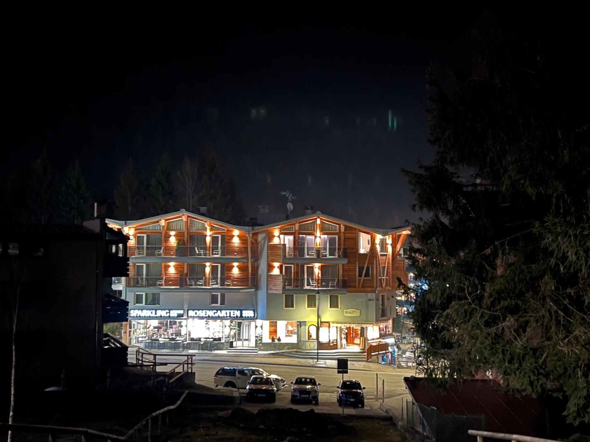 Hotel Rosengarten Madonna Exteriér fotografie